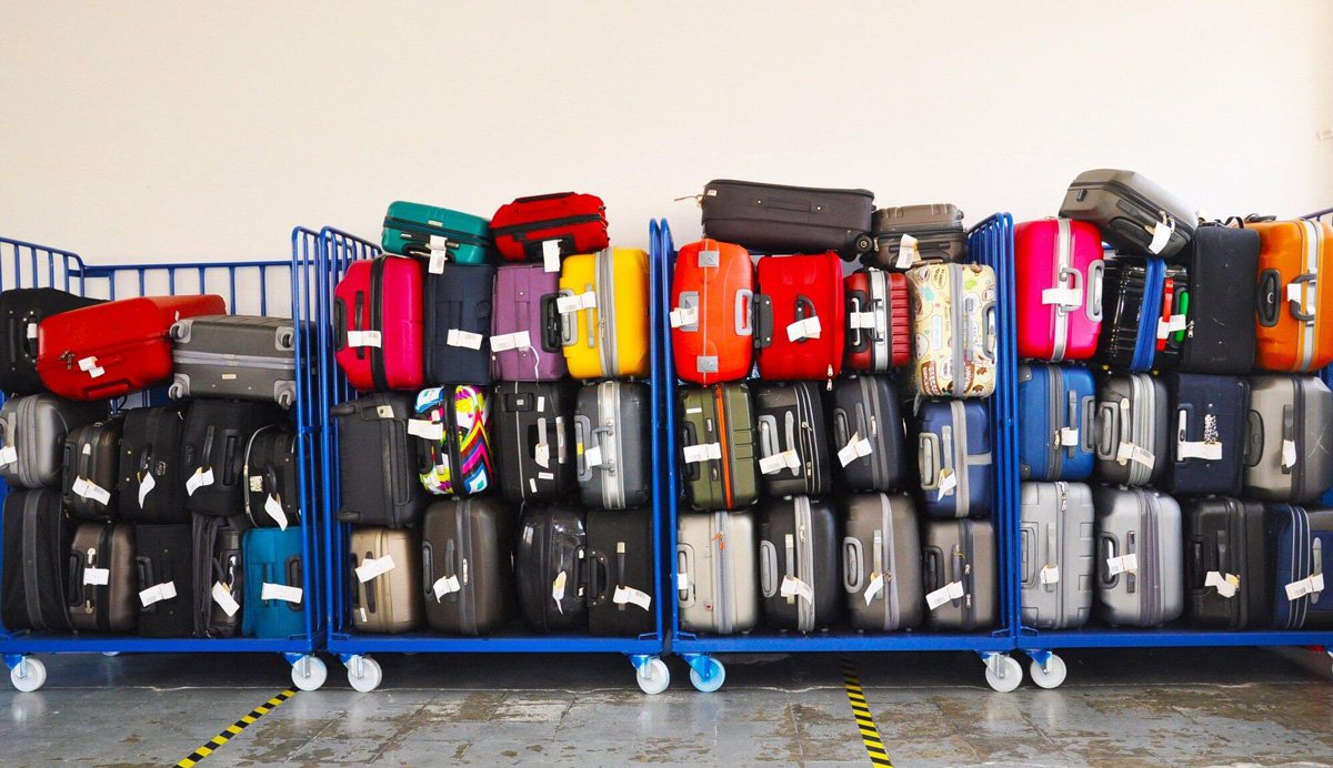 8 Unique Luggage Identifier Ideas to Find Your Bag Quickly