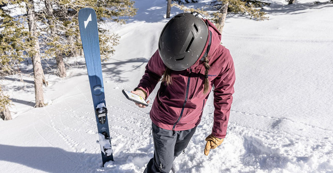 Peak Ski Company and Pebblebee® introduce innovative new technology: PEAK Lôc8™