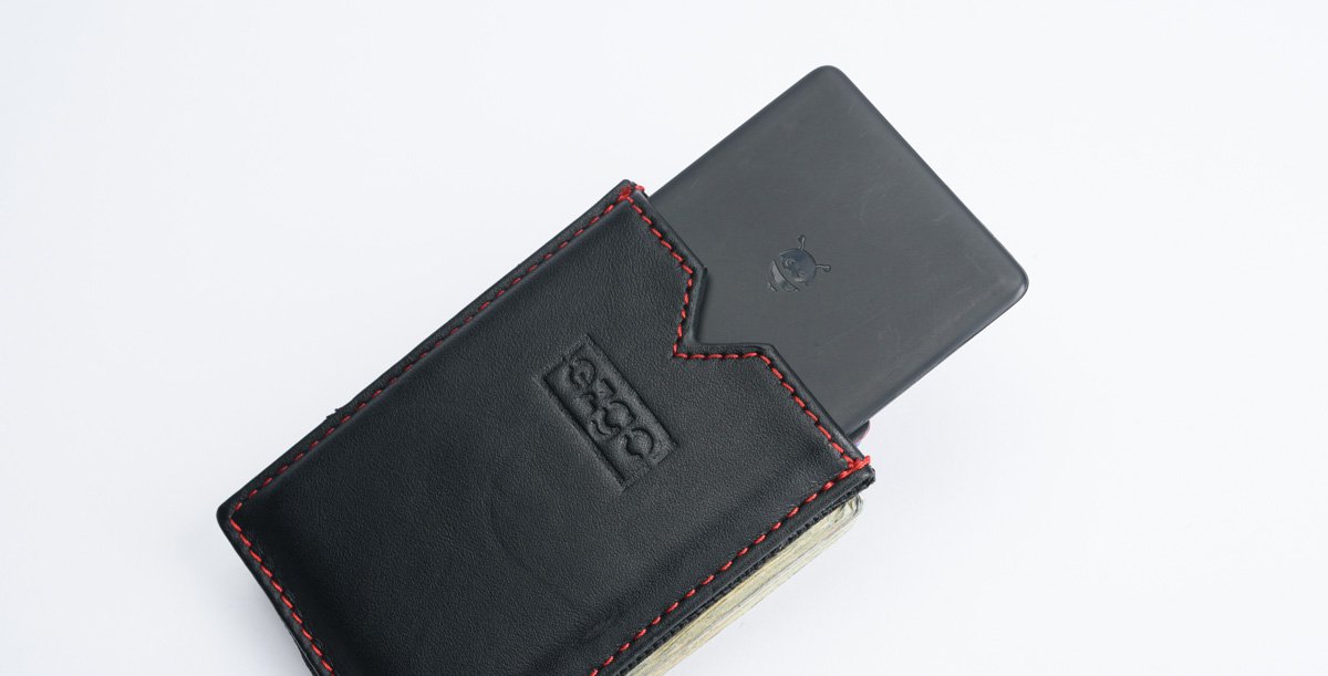 Best Wallet Tracker: 4 Great Qualities of a Tracker